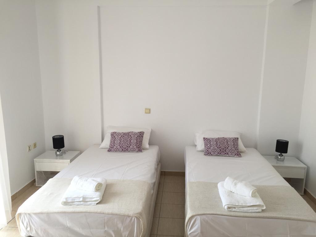 Sea And Sky Apartments Sarandë Eksteriør billede