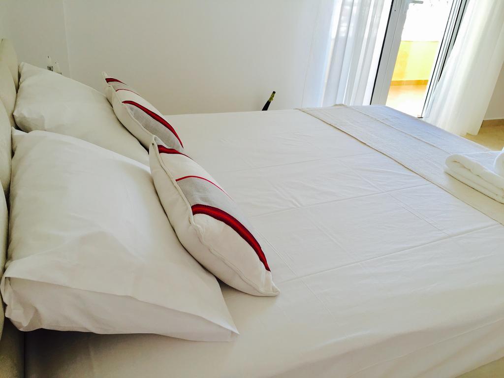 Sea And Sky Apartments Sarandë Eksteriør billede