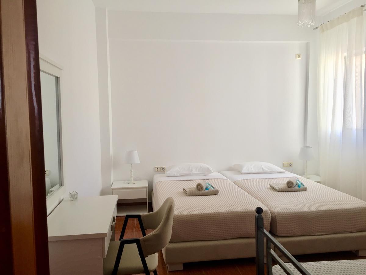 Sea And Sky Apartments Sarandë Eksteriør billede