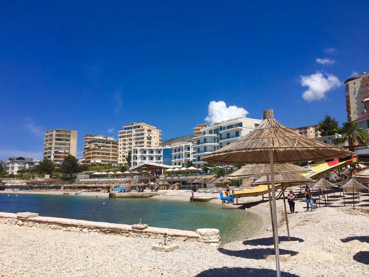 Sea And Sky Apartments Sarandë Eksteriør billede